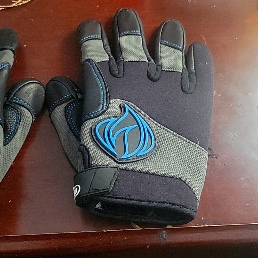 Napoleon multi use touch screen gloves